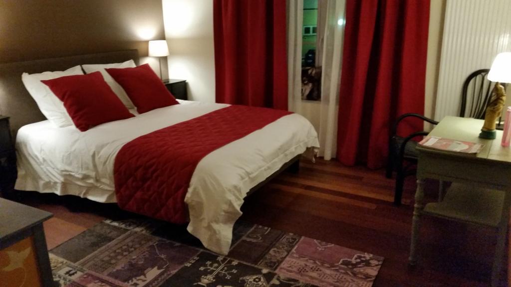 La Chouette Maison - Chambres D'Hotes Et Gite En Ville Remiremont Zimmer foto